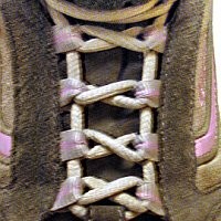 LugInfinityLacing1